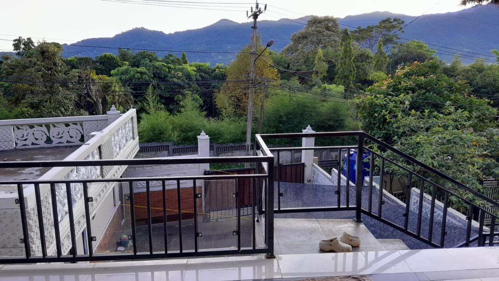 Villa Bravira Cisarua Exteriör bild